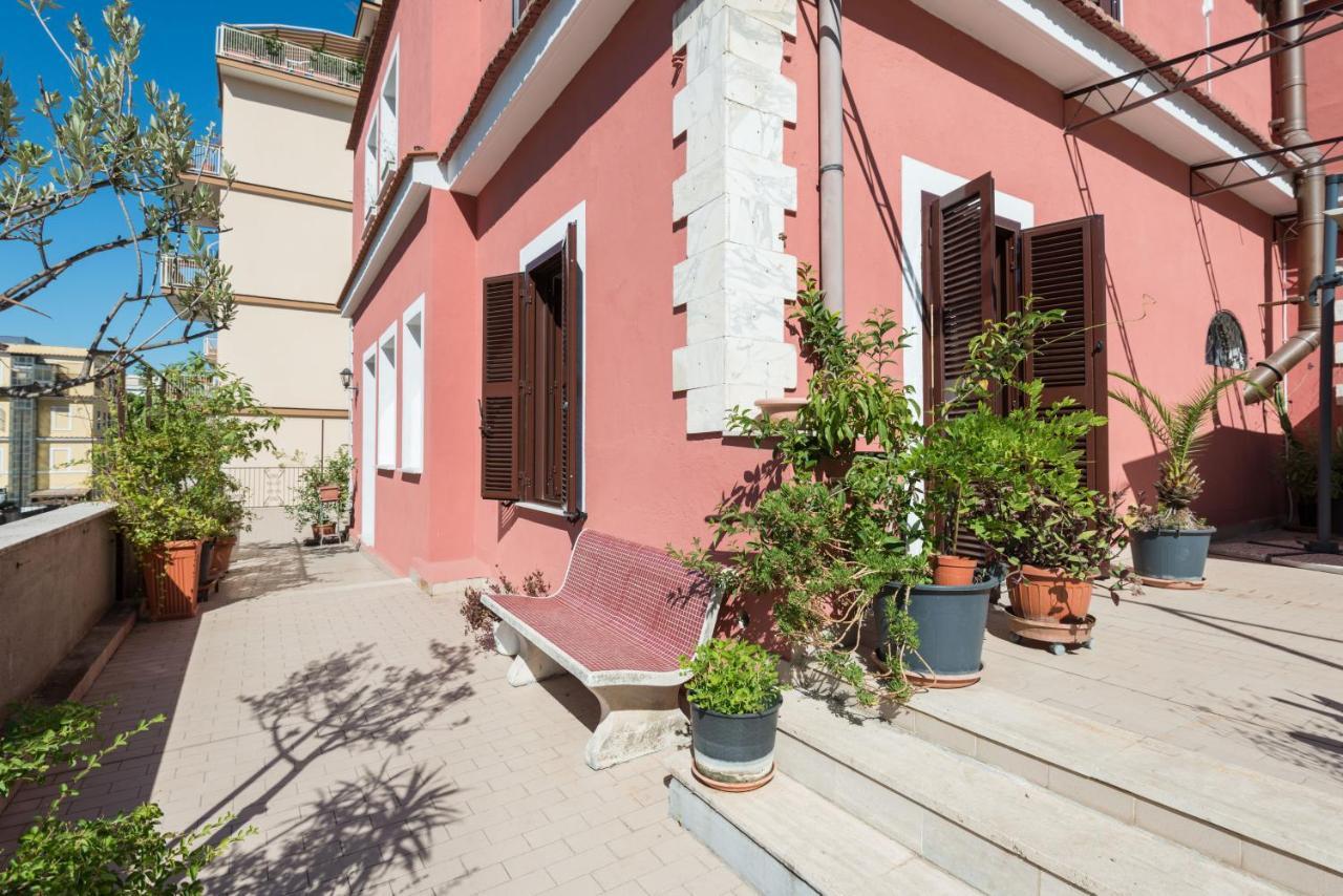 Cornelia Penthouse Bed & Breakfast - Rome — Photos 1