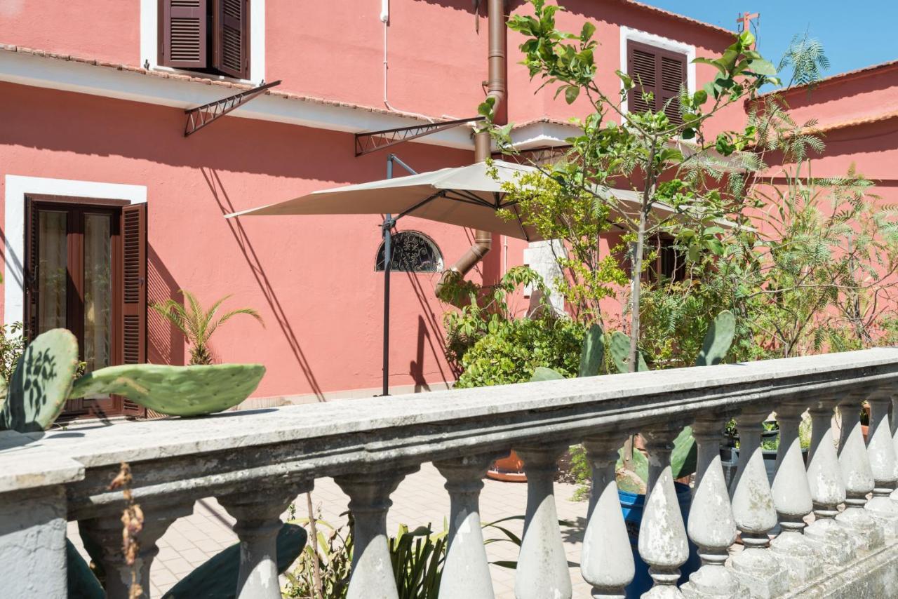 Cornelia Penthouse Bed & Breakfast - Rome — Photos 2